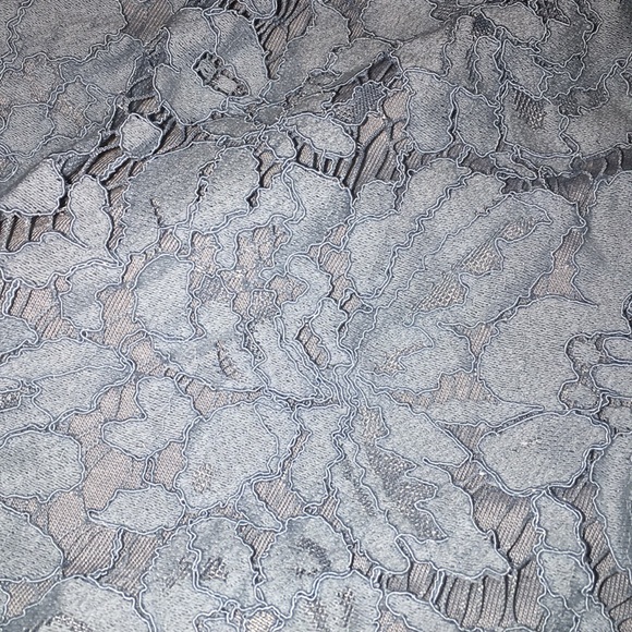 Sugar+lips M blue lace ruffle off the shoulder top - Picture 3 of 3